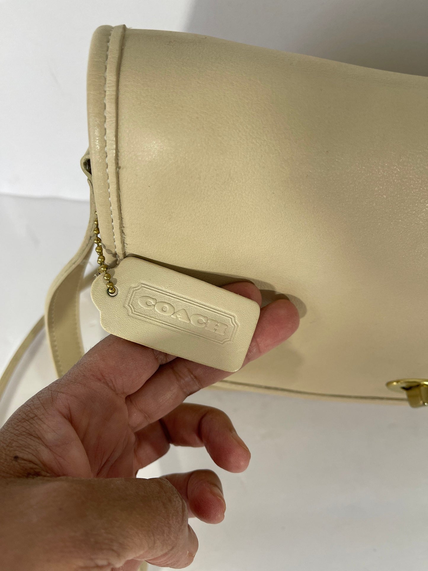 Coach Vintage Bone Leather City Bag 9790